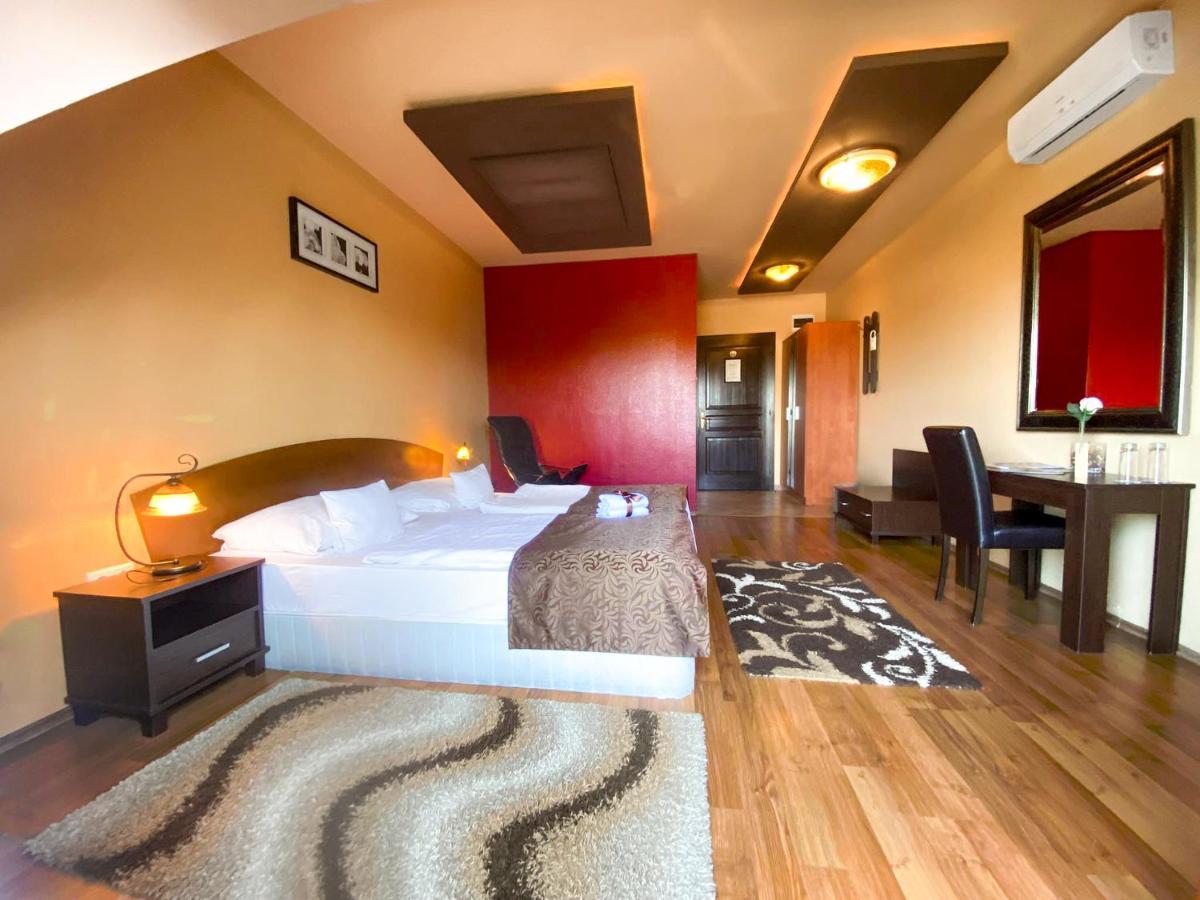 Bajor Panzio Buek-Buekfuerdo, Adults Friendly 12 Plus Exterior photo
