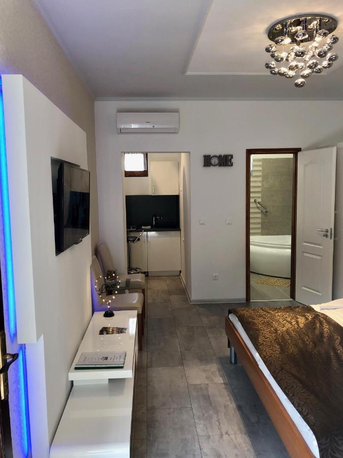Bajor Panzio Buek-Buekfuerdo, Adults Friendly 12 Plus Exterior photo